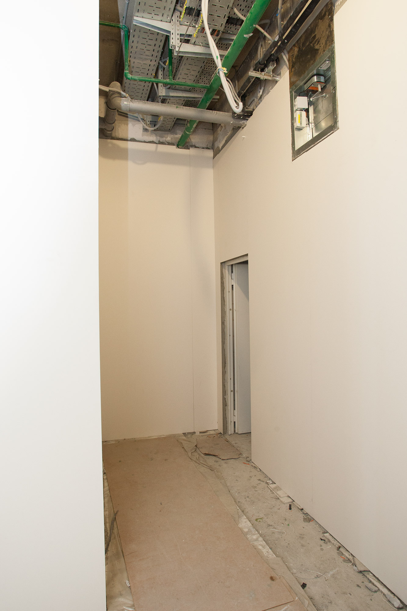 383I8325.jpg
